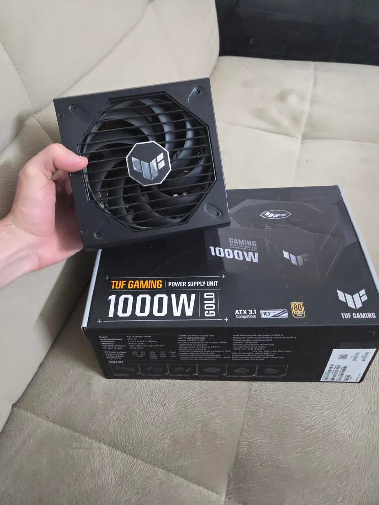 Asus TUF 1000 watts, garantie de 10 ans, Enlèvement ou Envoi, Neuf