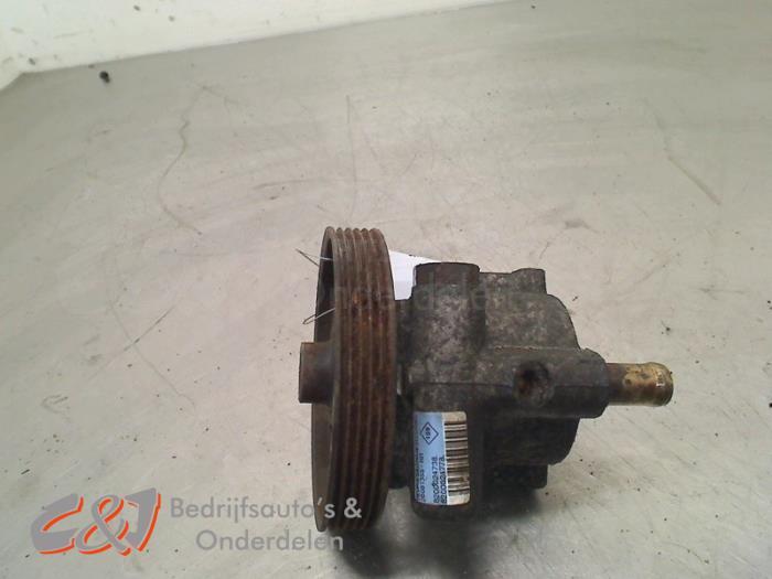 Pompe direction assistée d'un Nissan Primastar, -, 3 mois de garantie, Utilisé, -