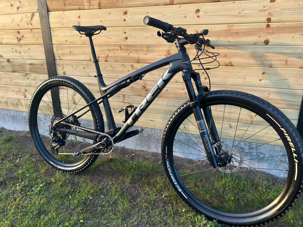 Trek Supercaliber 9.6 Gen 2- L –GX Eagle – 500km –nieuwstaat, Fietsen en Brommers, Fietsen | Mountainbikes en ATB, Zo goed als nieuw
