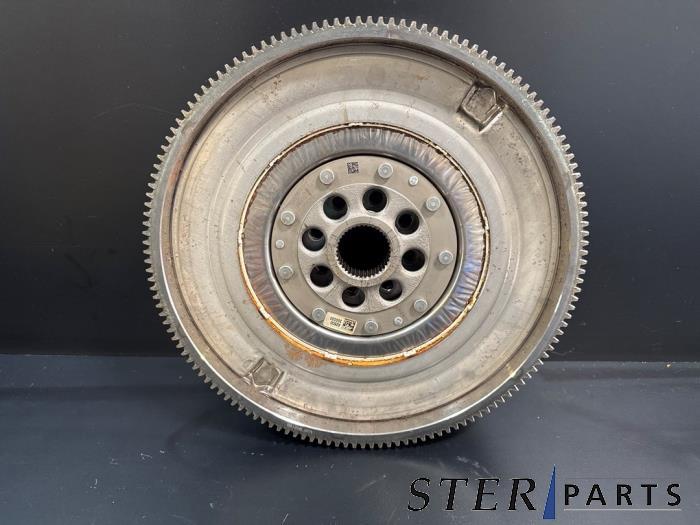 Volant moteur d'un Mercedes A-Klasse, Autos : Pièces & Accessoires, 3 mois de garantie, Utilisé, -, -