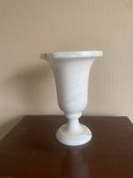 Vase en marbre, Enlèvement ou Envoi