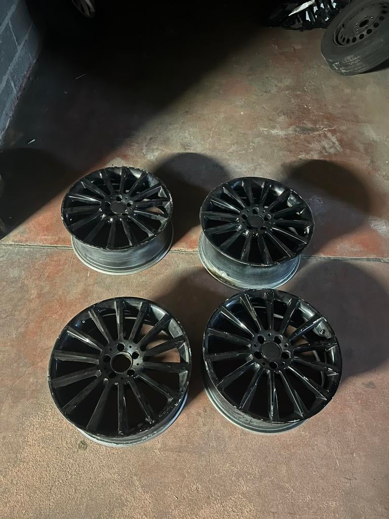 4 originele mercedes w205 velgen amg met werk aan, Hobby & Loisirs créatifs, Modélisme | Radiocommandé & Téléguidé | Voitures