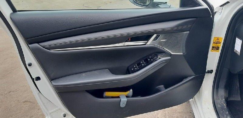 PORTIERBEKLEDING RECHTS ACHTER Mazda 3 Sport (BP), Gebruikt, Mazda