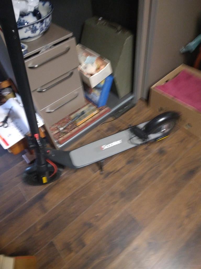 Elektrische step  volwassenen persoon, Ophalen, Zo goed als nieuw