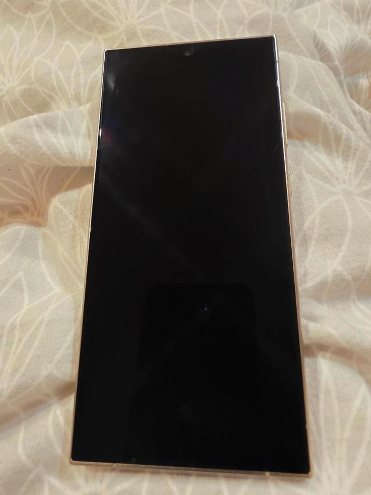 GSM Samsung s24 ultra, Télécoms, Téléphonie mobile | Samsung, Comme neuf, Galaxy S24, 256 GB, Sans abonnement, Sans simlock, Écran tactile