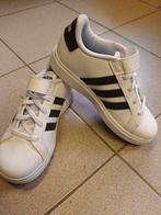 Adidas sneaker maat 32, Kinderen en Baby's, Ophalen of Verzenden