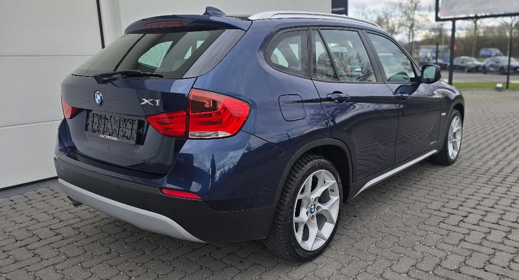 BMW X1 2.0d xDrive **PANODAK/CARPASS/NAVIGATIE**, X1, Euro 5, 1995 cc, Blauw