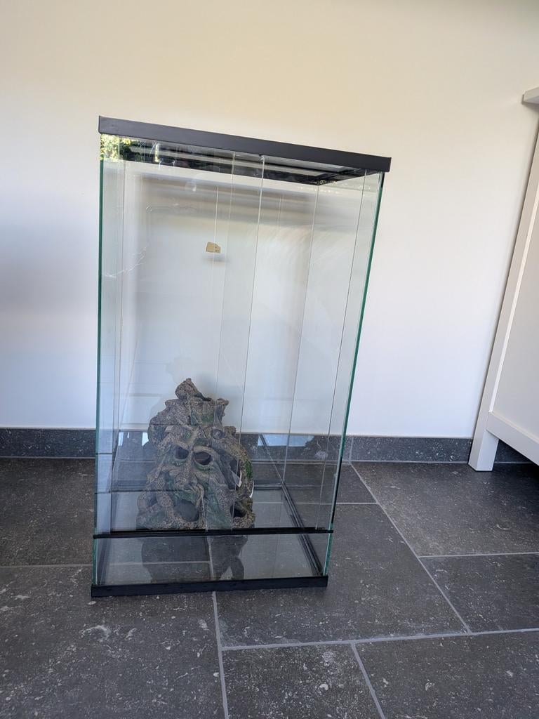 Terrarium 71cm x 40cm, Dieren en Toebehoren, Ophalen