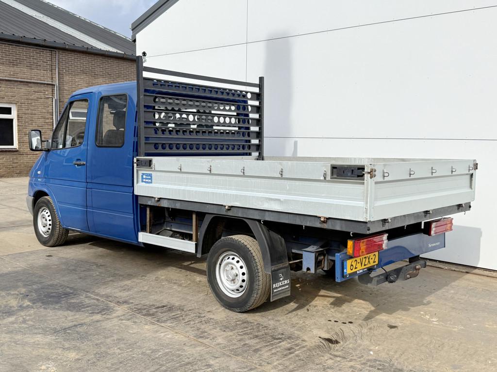 Mercedes-Benz Sprinter Sprinter 208 1.9 CDI Dubbele Cabine T, Auto's, Bestelwagens en Lichte vracht, Gebruikt, Zwart, 4 cilinders