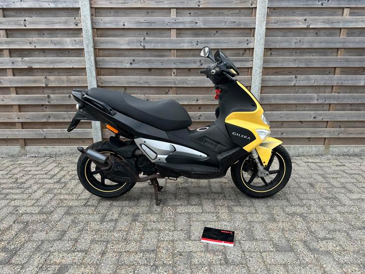 Gilera Runner sp in originele staat, Fietsen en Brommers, Scooters | Piaggio, Zo goed als nieuw, Ophalen