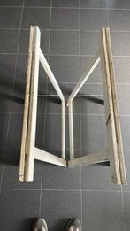 Twee houten schragen, Ophalen, Gebruikt