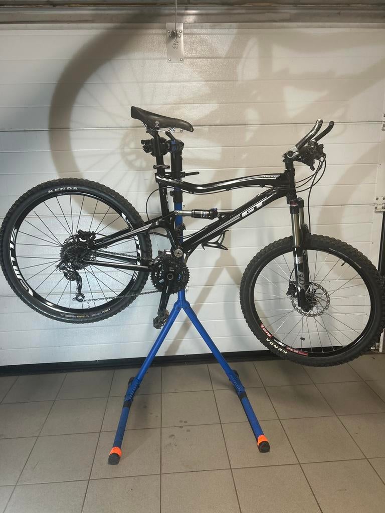 Vtt Gt sensor 2.0 full suspendu taille M, Vélos & Vélomoteurs, Autres marques, 49 à 53 cm, Enlèvement, Hommes