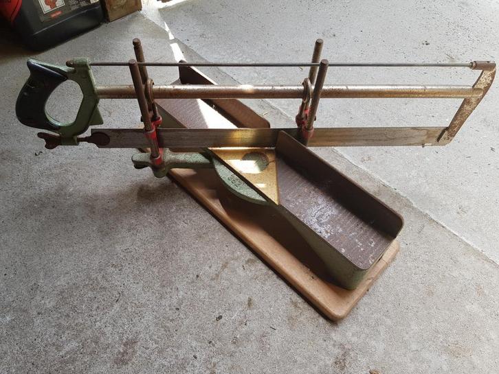 Ulmia 352 verstekzaag 550 mm, Doe-het-zelf en Bouw, Gereedschap | Zaagmachines, Gebruikt, Ophalen of Verzenden