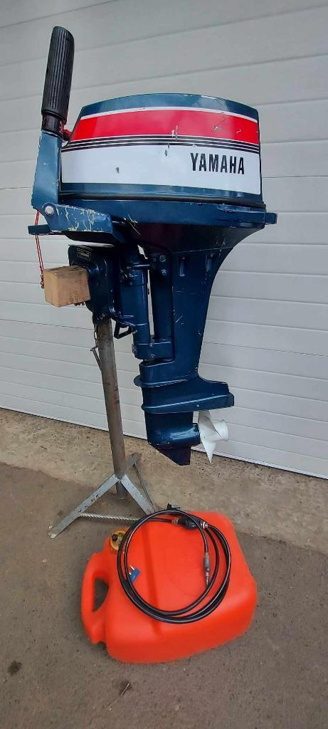Moteur hors bord Yamaha 9.9, Watersport en Boten, Buiten- en Binnenboordmotoren, Gebruikt, Benzine, Buitenboordmotor, 5 tot 10 pk