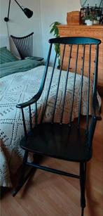 Prachtige schommelstoel Lena Larsson, Ophalen, Zo goed als nieuw, Drie