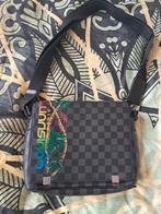 Louis vuitton tasje, Handtassen en Accessoires, Overige merken, Gebruikt, Zwart, Ophalen of Verzenden