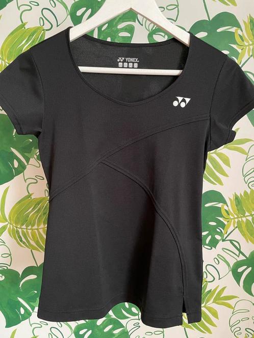 Sportkledij - badminton - zwart T-shirt Yonex - S, Kleding | Dames, Sportkleding, Zo goed als nieuw, Racketsport, Maat 36 (S)