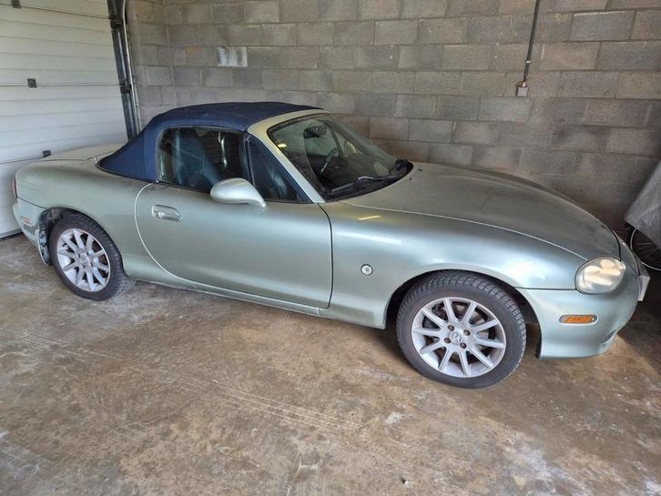 Mazda MX5 cabriolet NBFL 1.6, Autos, Mazda, Particulier, Radio, Sièges chauffants, Enlèvement