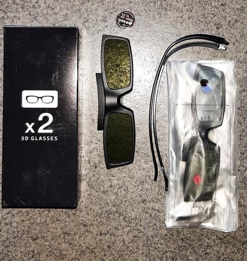 Te koop: Nieuw!  Twee Leuke 3D brillen., Handtassen en Accessoires, Zonnebrillen en Brillen | Dames, Nieuw, Bril, Overige merken
