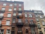 Immeuble te koop in Molenbeek-Saint-Jean, Immo, 240 m², Vrijstaande woning, 355 kWh/m²/jaar