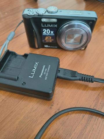 Goede staat en volledig werkende Panasonic Lumix beschikbaar voor biedingen