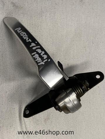 HANDGREEP AAN SUBFRAME ACHTER BMW R1100RT 1996  beschikbaar voor biedingen
