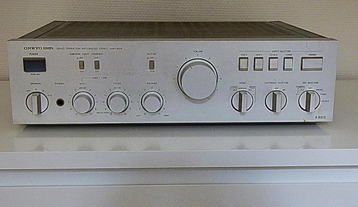 Onkyo versterker A-8015 (1984), Audio, Tv en Foto, Versterkers en Ontvangers, Gebruikt, Stereo, 120 watt of meer, Onkyo, Ophalen of Verzenden