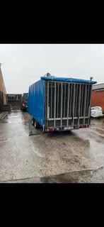 Gesloten aanhangwagen, Enlèvement