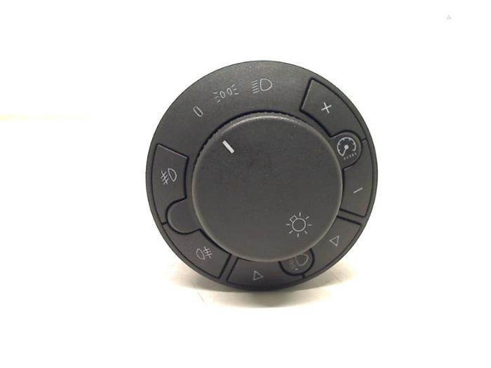 Commutateur lumière d'un Opel Corsa, Autos : Pièces & Accessoires, Tableau de bord & Interrupteurs, Opel, Utilisé, 3 mois de garantie