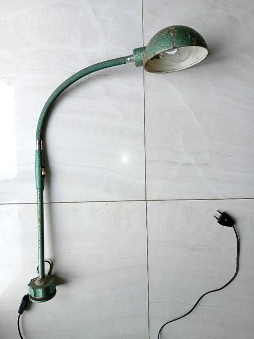 Verweerde industriële bureaulamp ADHER, Antiek en Kunst, Antiek | Verlichting, Ophalen of Verzenden