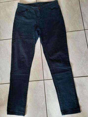 Jeansbroek donkerblauw - Lola&Liza - maat 42 beschikbaar voor biedingen