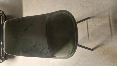 “Set van 4 velvet stoelen – groen – budgetdeal”, Huis en Inrichting, Stoelen, Gebruikt, Ophalen