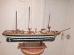 Groot houten scheepsmodel in goede staat, Hobby en Vrije tijd, Modelbouw | Boten en Schepen, Ophalen of Verzenden, Zo goed als nieuw