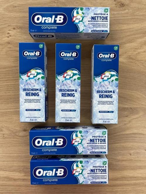 tandpasta Oral-B complete, Handtassen en Accessoires, Uiterlijk | Mondverzorging, Nieuw, Tandpasta, Ophalen of Verzenden
