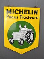 Michelin Bibendum op tractor 45x61cm mintstaat, Enlèvement ou Envoi, Comme neuf, Panneau publicitaire