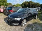 RAPID  1,6TDI AIRCO GPS 2013 220,000KM EURO5 0471654764, Auto's, Euro 5, Zwart, 1600 cc, Zwart