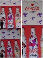 📢 1 de Mes 😀 COFFRETS Coca-Cola® light MARC JACOBS Design, Ophalen, Zo goed als nieuw