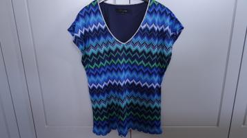 TOP LOLA LIZA beschikbaar voor biedingen