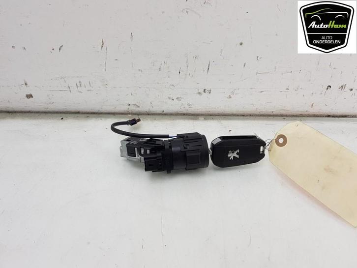 CONTACTSLOT + SLEUTEL Peugeot 208 I (CA / CC / CK / CL), Auto-onderdelen, Overige Auto-onderdelen, Peugeot, Gebruikt