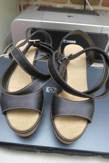 Sandalen zwart sleehak Castaner mt 36 beschikbaar voor biedingen