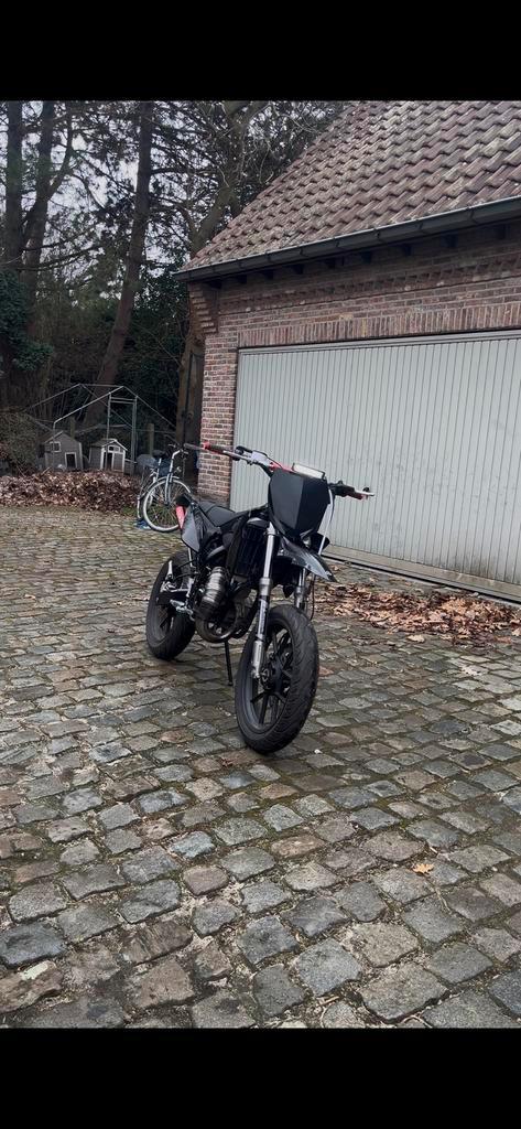 Sherco smr 50, Fietsen en Brommers, Brommers | Derbi, Zo goed als nieuw, Klasse B (45 km/u), Ophalen