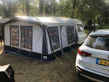 Dorema voortent (omloopmaat ongeveer 7,80 m), Enlèvement, Utilisé