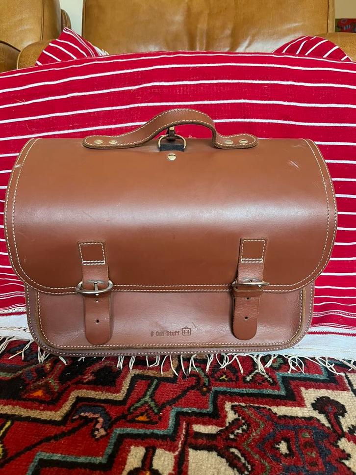 Cognac bruine lederen boekentas – OWN Stuff, Handtassen en Accessoires, Tassen | Schooltassen, Ophalen of Verzenden
