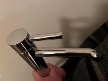 Deux robinets de lavabo - Marque de luxe Dornbracht