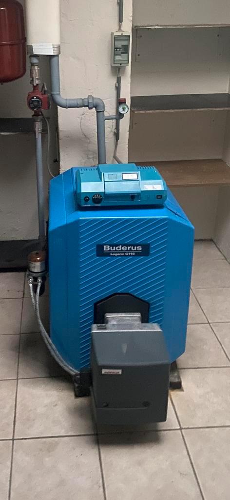 Buderus logano g115  mazout ketel, Bricolage & Construction, Chauffe-eau & Boilers, Utilisé, Enlèvement
