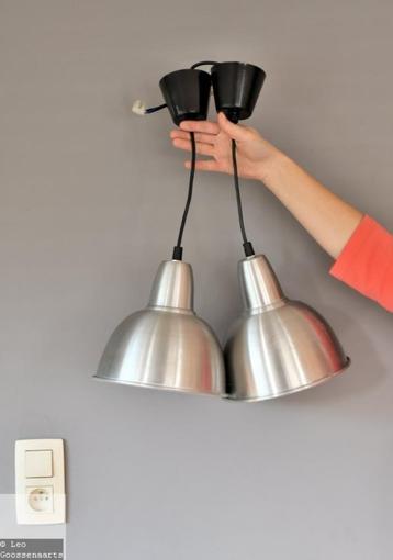 Set van 2 metalen hanglampen Ikea beschikbaar voor biedingen