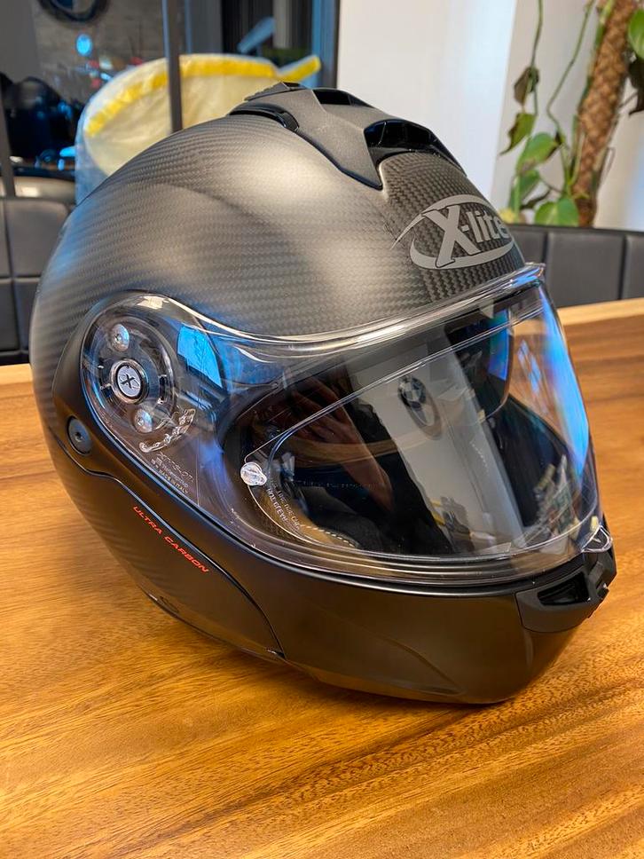 Casque modulable carbone X-Lite X1004 taille XL, Motos, Vêtements | Casques de moto, XL, Enlèvement ou Envoi