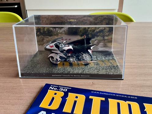 Automobilia #30 Batman TV-serie Fietsfiets 1966 1/43, Hobby en Vrije tijd, Modelauto's | 1:43, Zo goed als nieuw, Ophalen of Verzenden