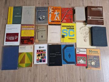21 boeken over radio, elektronica, geluidsstudio's beschikbaar voor biedingen