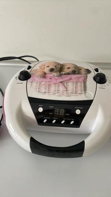 Radio/cd speler beschikbaar voor biedingen